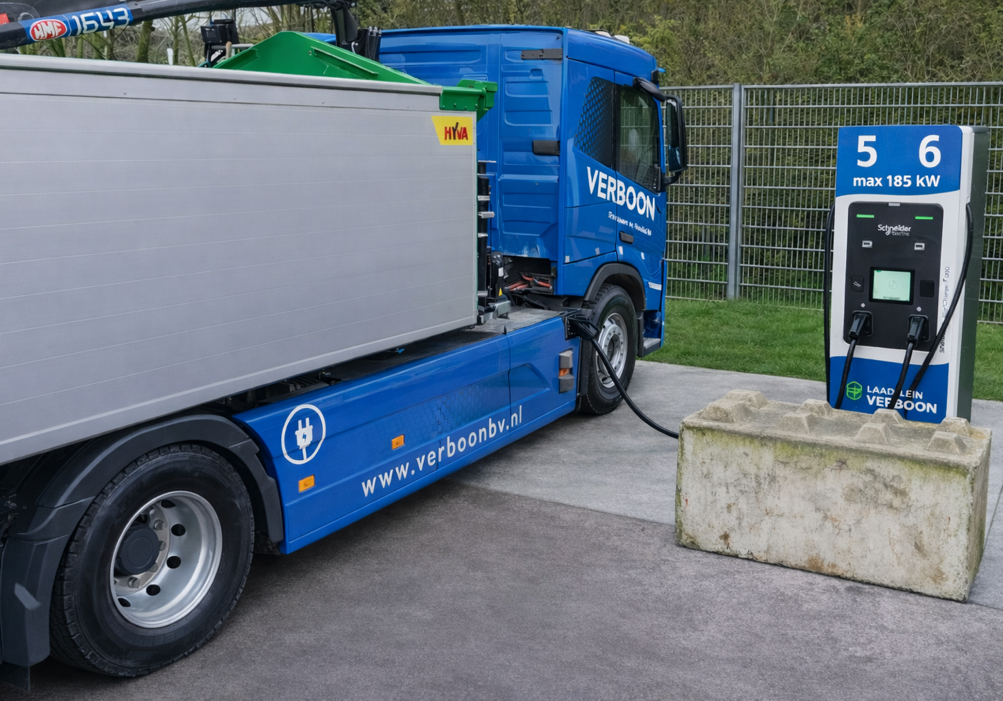 Verboon snellader met vrachtwagen v3
